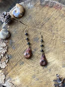 ∻ KOLCZYKI Z PŁATKÓW SZYSZEK Z POTRÓJNYM TURMALINEM ∻